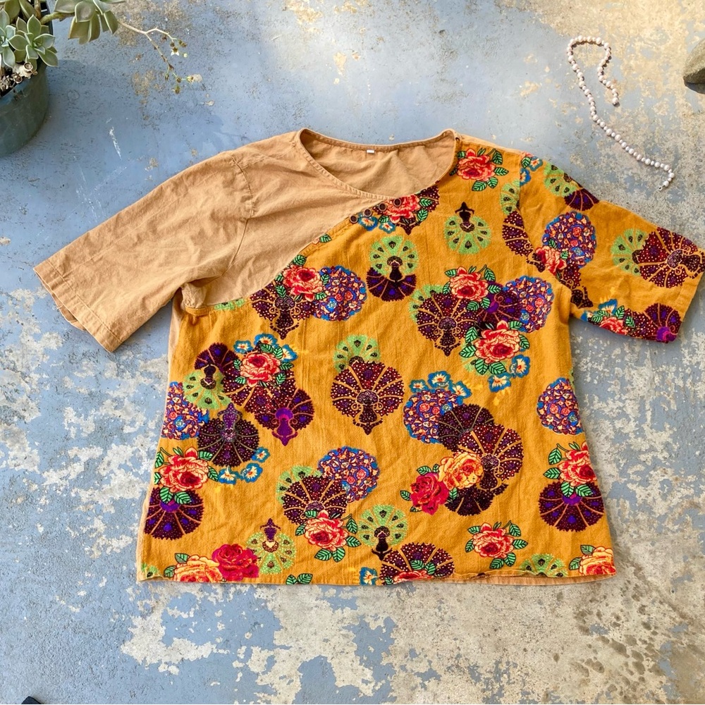 Lightweight Oriental- Style Ladies' Blouse